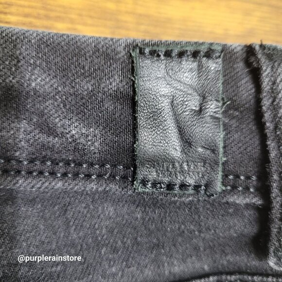 Simply Vera Wang Jeans Size 4P Mid Rise Black Wash Stretch Denim - Picture 3 of 12